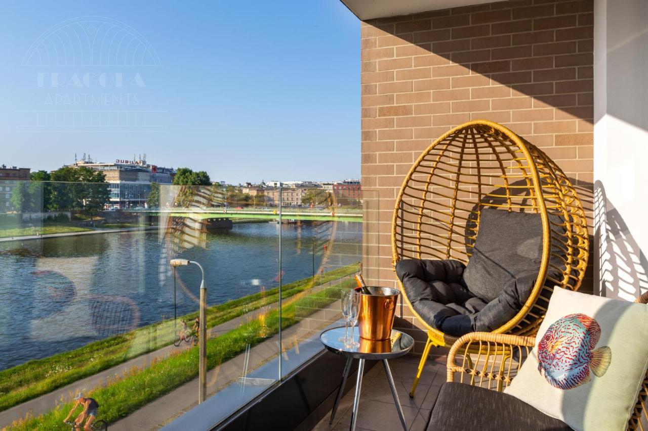 Fragola Apartments Vistula View Krakow Ngoại thất bức ảnh